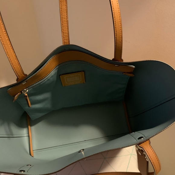 SOLD ON MERCARI - Picture 4 of 4